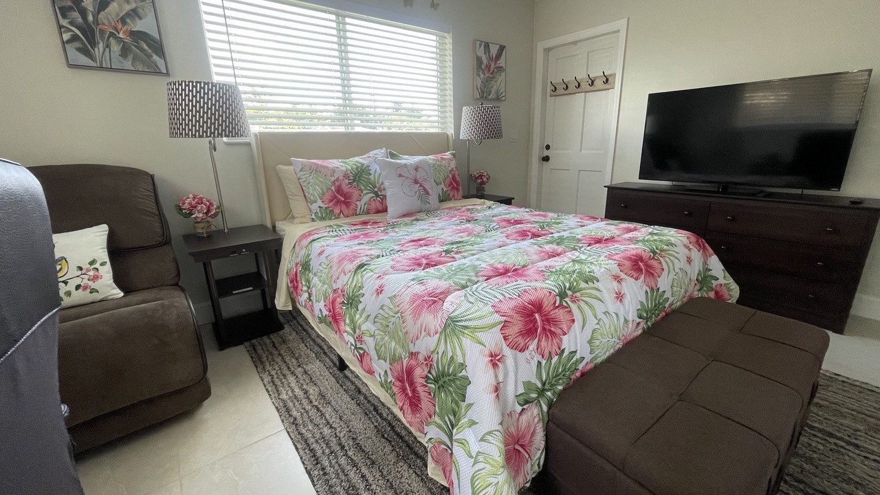 Photo of Bedroom in North Andrews Gardens