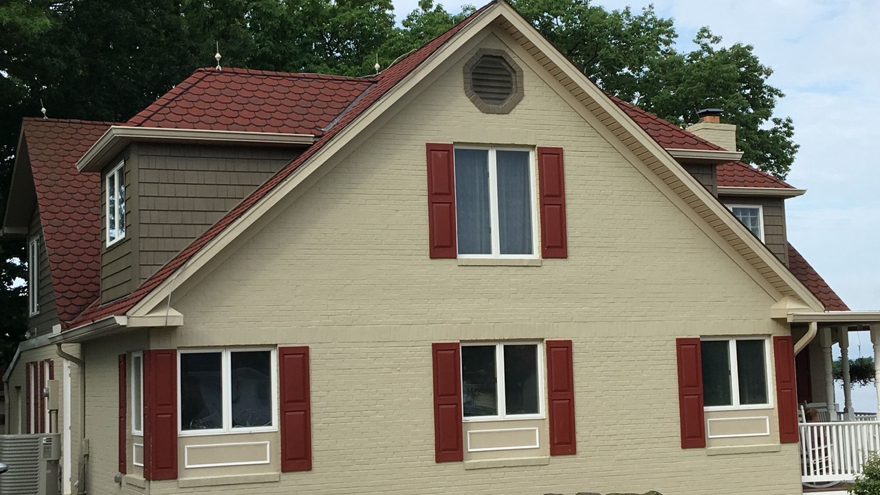 Photo of Outdoor in Issue
