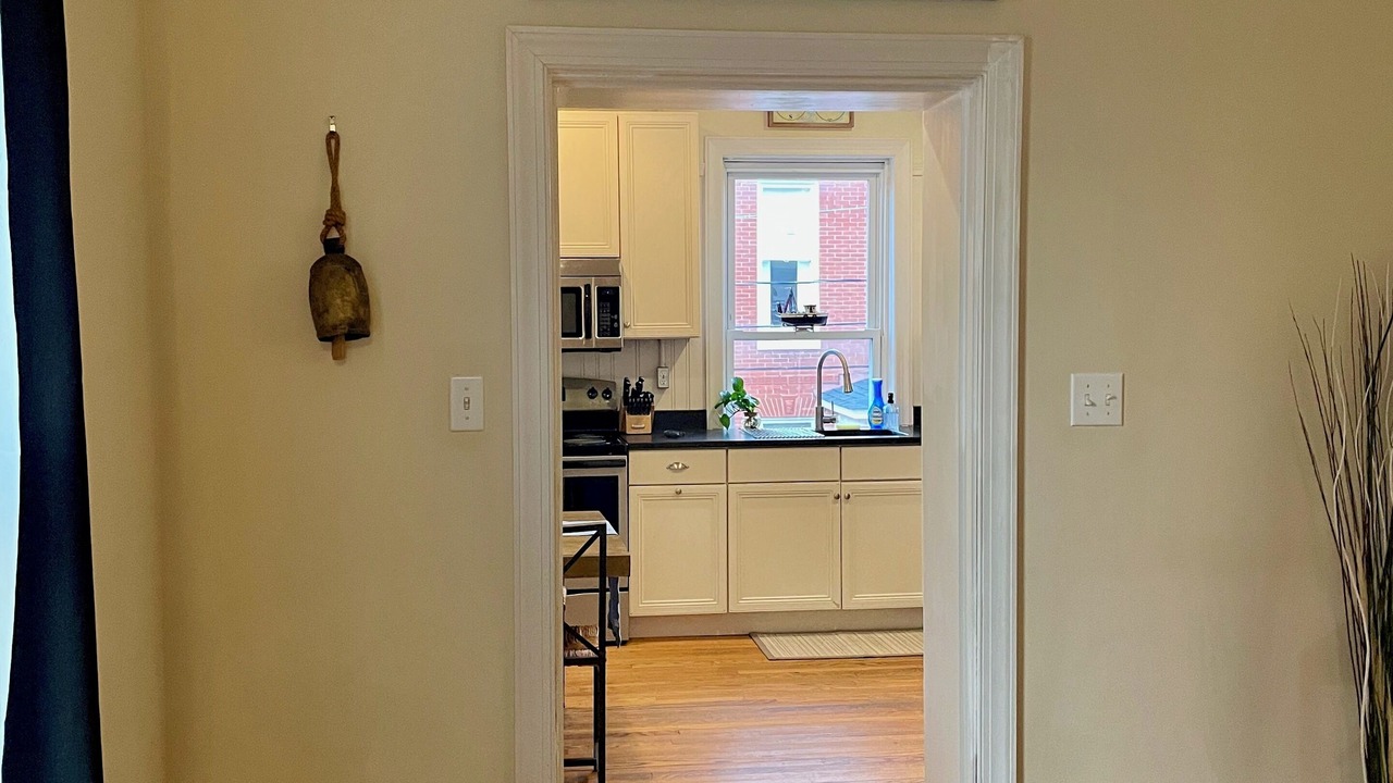 Photo of Bedroom in Downtown Cambridge