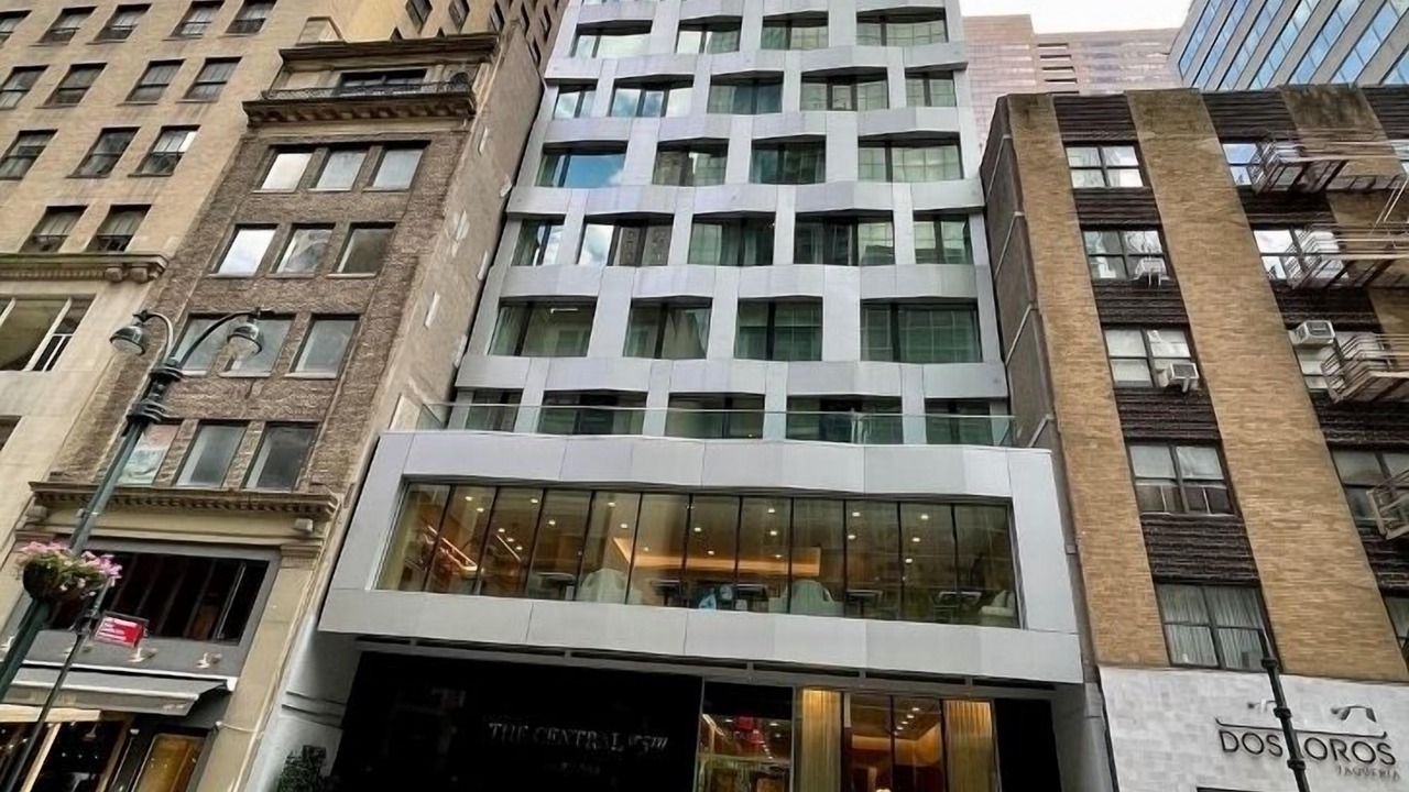 Photo of Outdoor in Midtown East