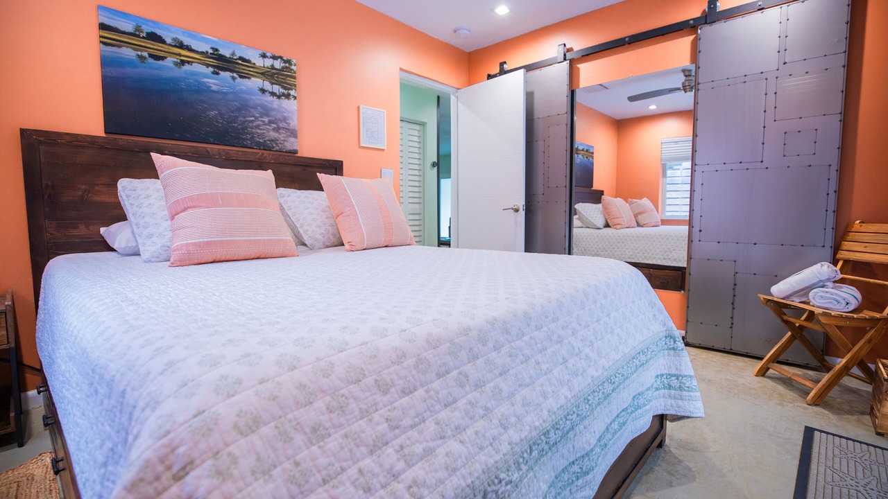 Photo of Bedroom in Riverside Park