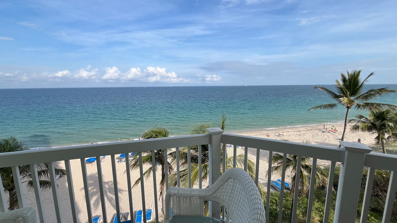 Photo of Outdoor in Dolphin Isles
