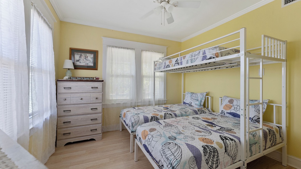 Photo of Bedroom in Wildwood Crest