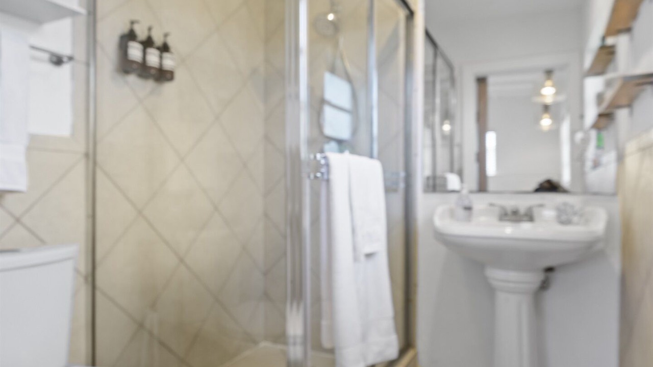 Photo of Bathroom in Pompano Isles