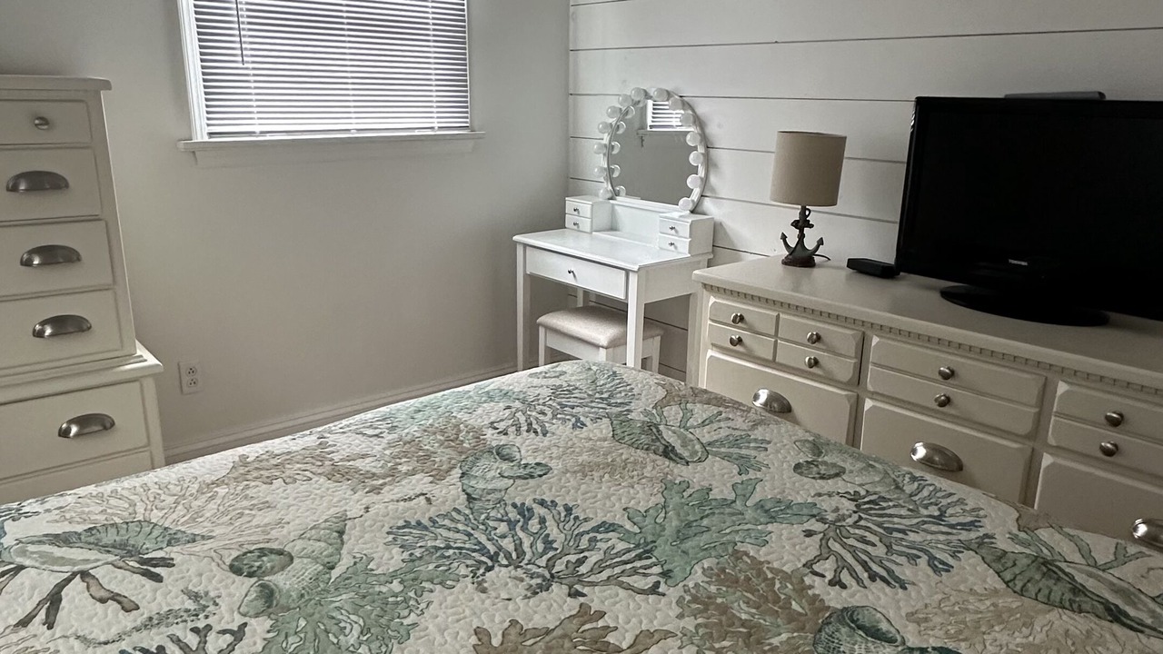 Photo of Bedroom in North Cape May