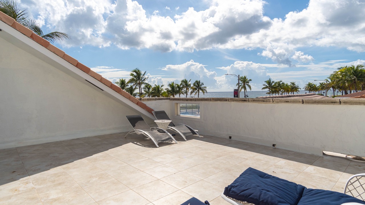 Photo of Patio Balcony in Birch Park Finger Streets
