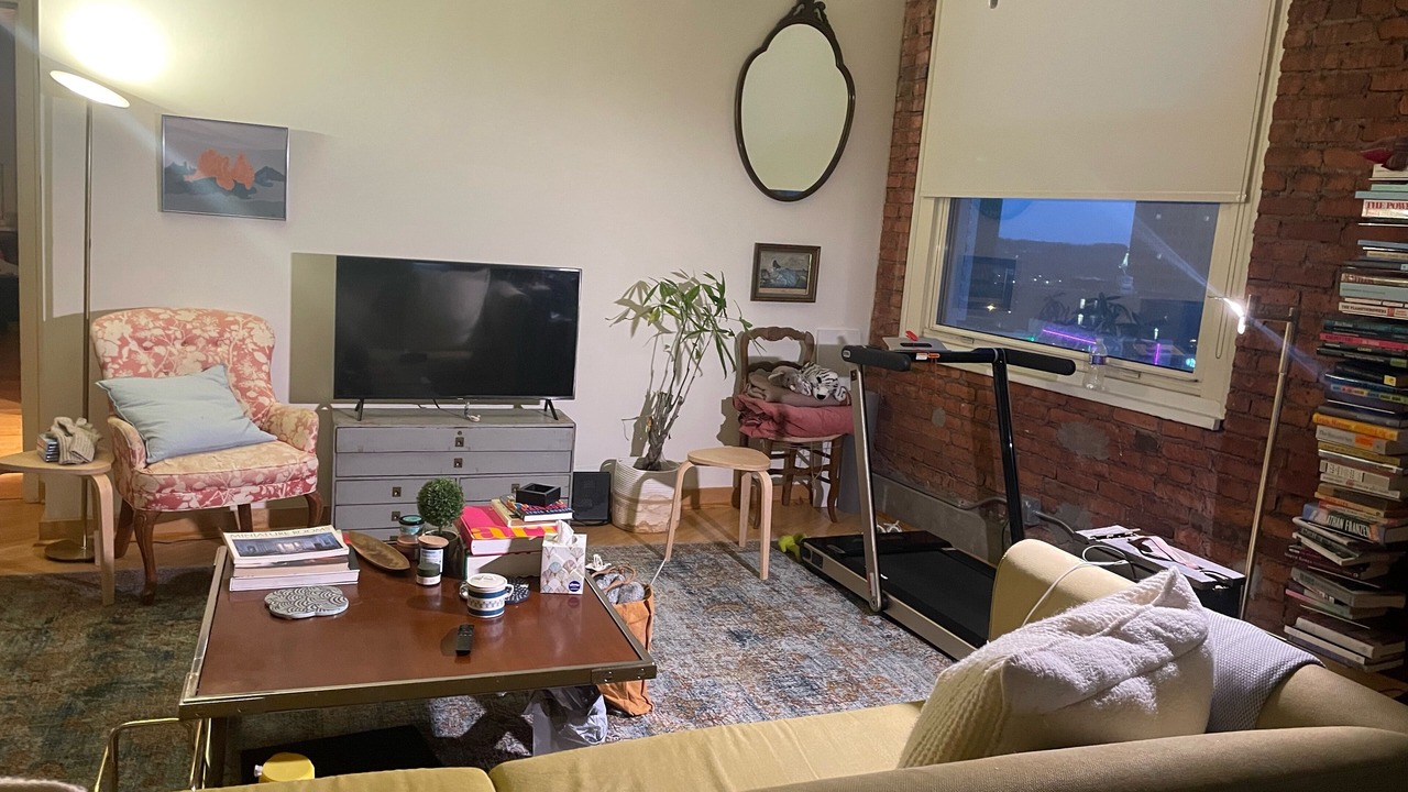 Photo of Livingroom in Central Business District