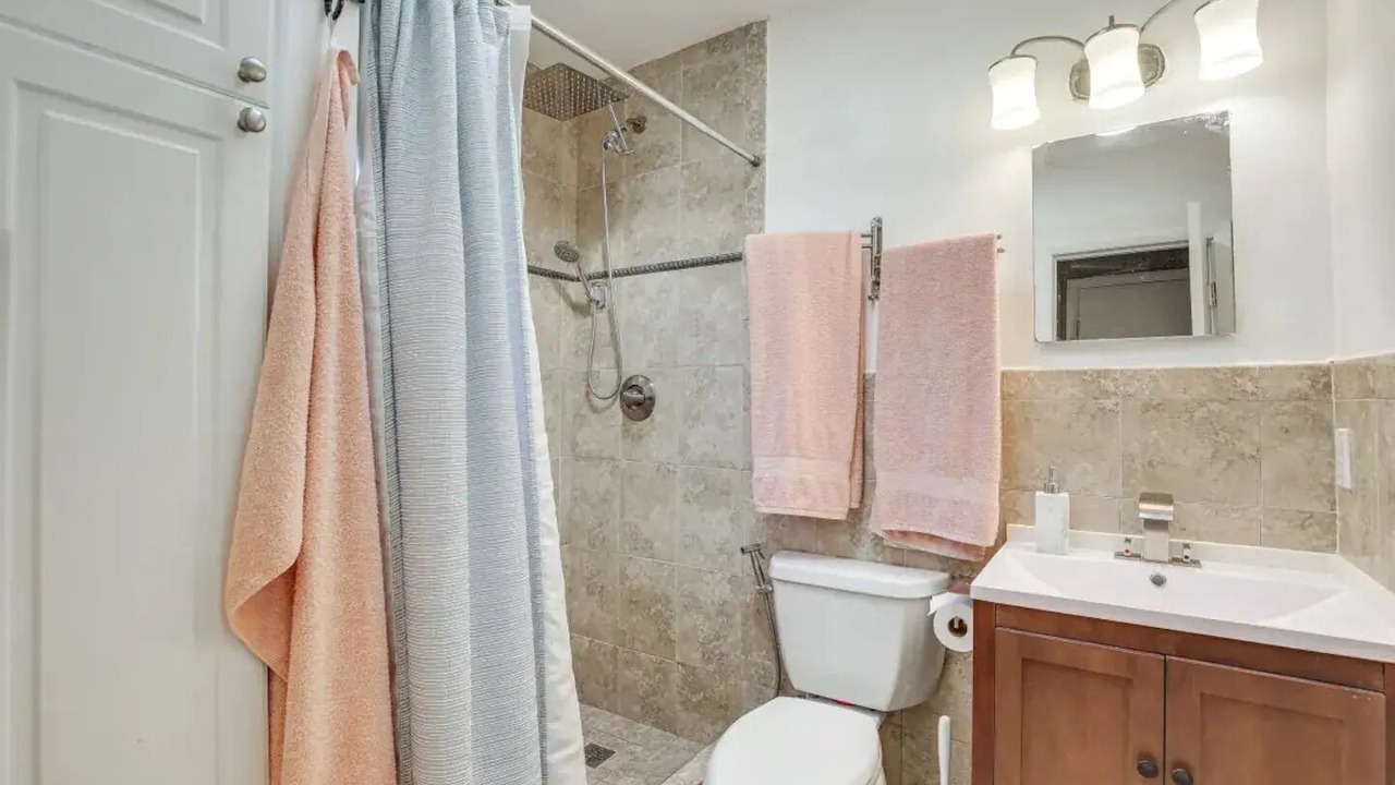 Photo of Bathroom in Edgewood
