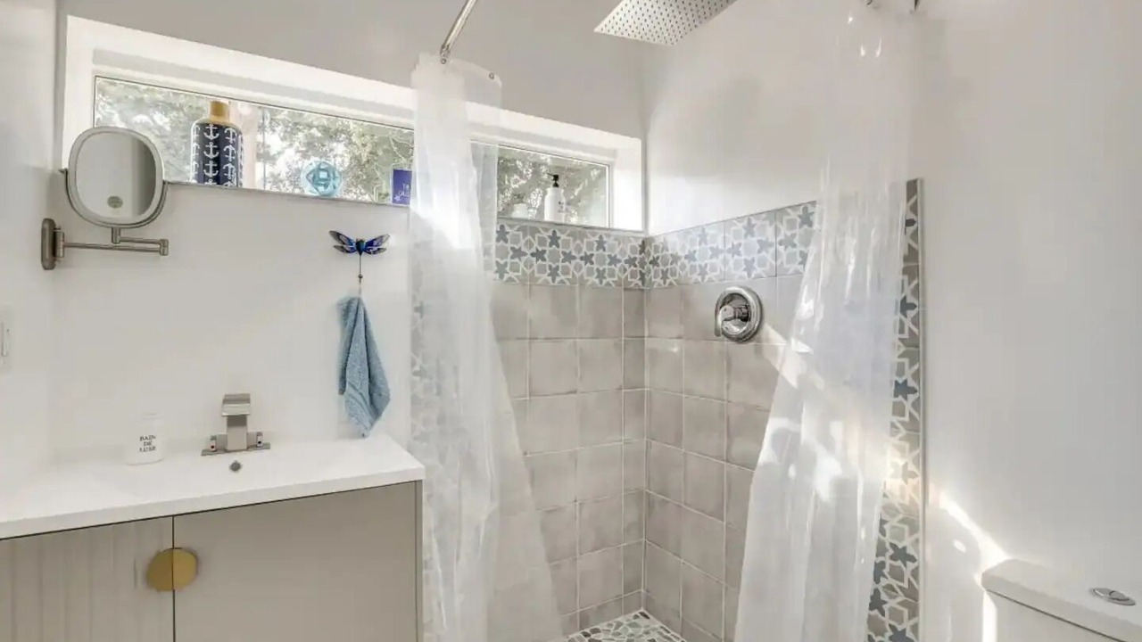 Photo of Bathroom in Edgewood