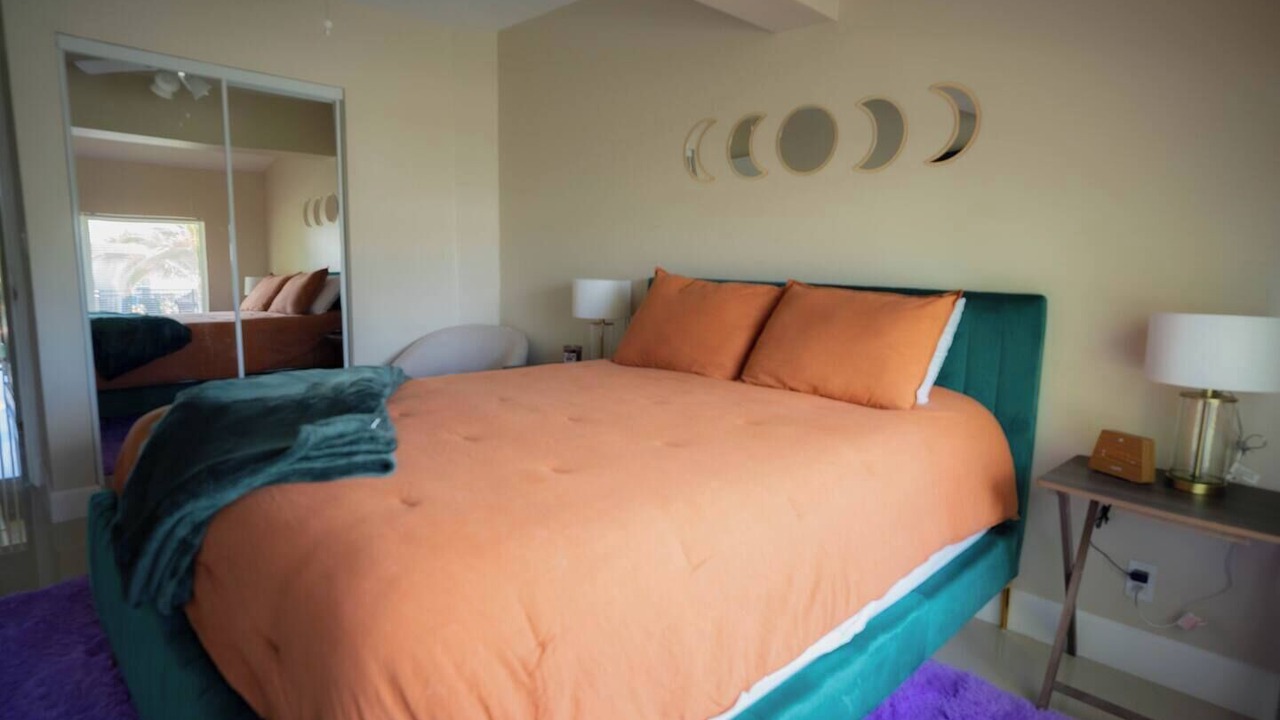 Photo of Bedroom in Sunrise