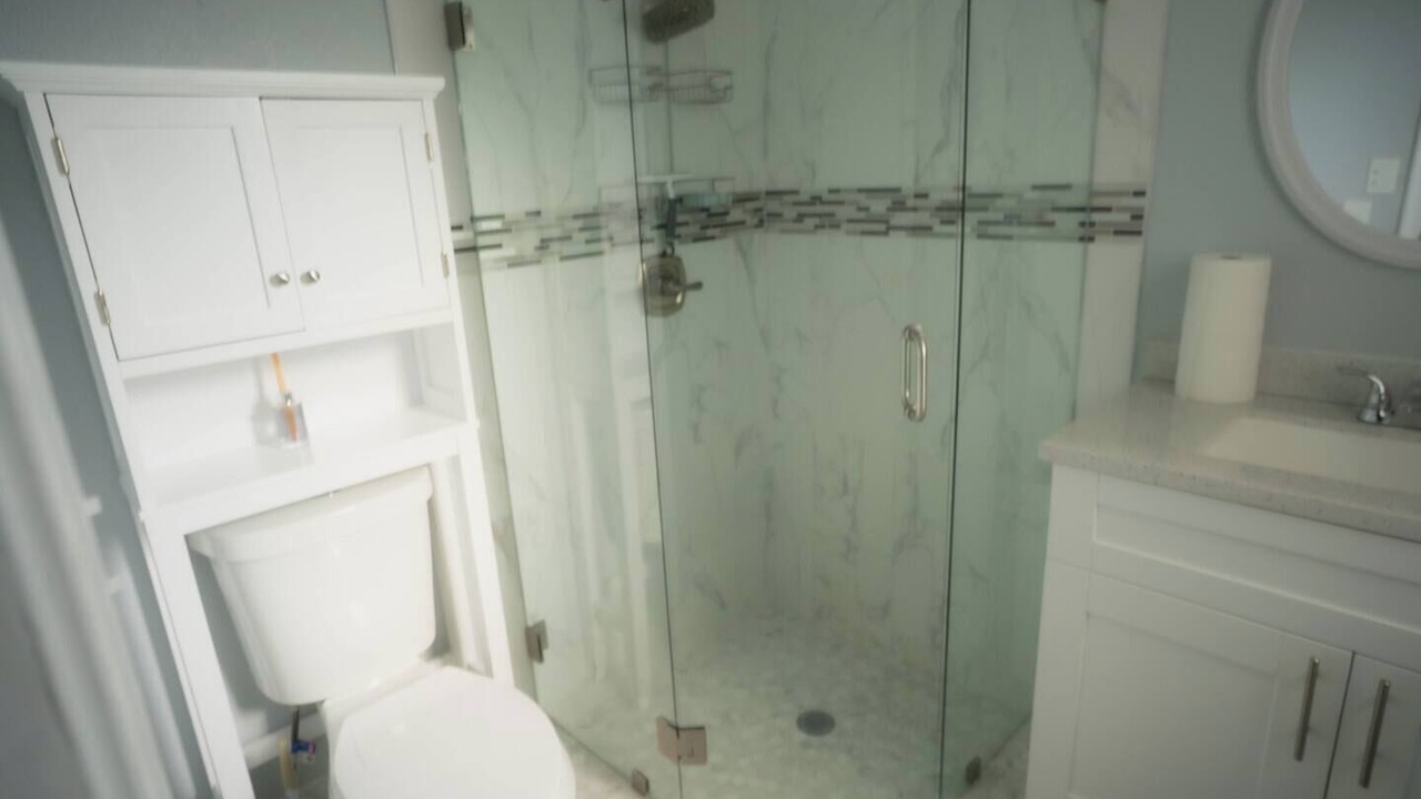 Photo of Bathroom in Sunrise
