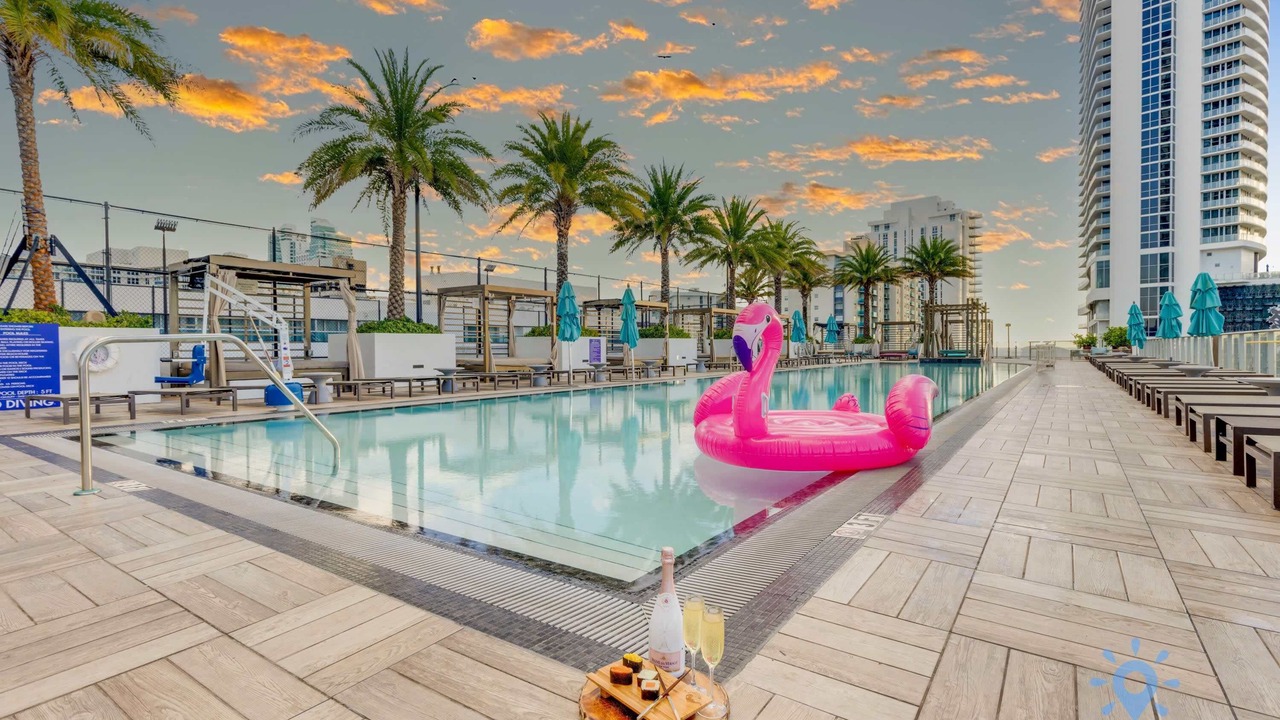 Photo of Outdoor in Hollywood South Central Beach