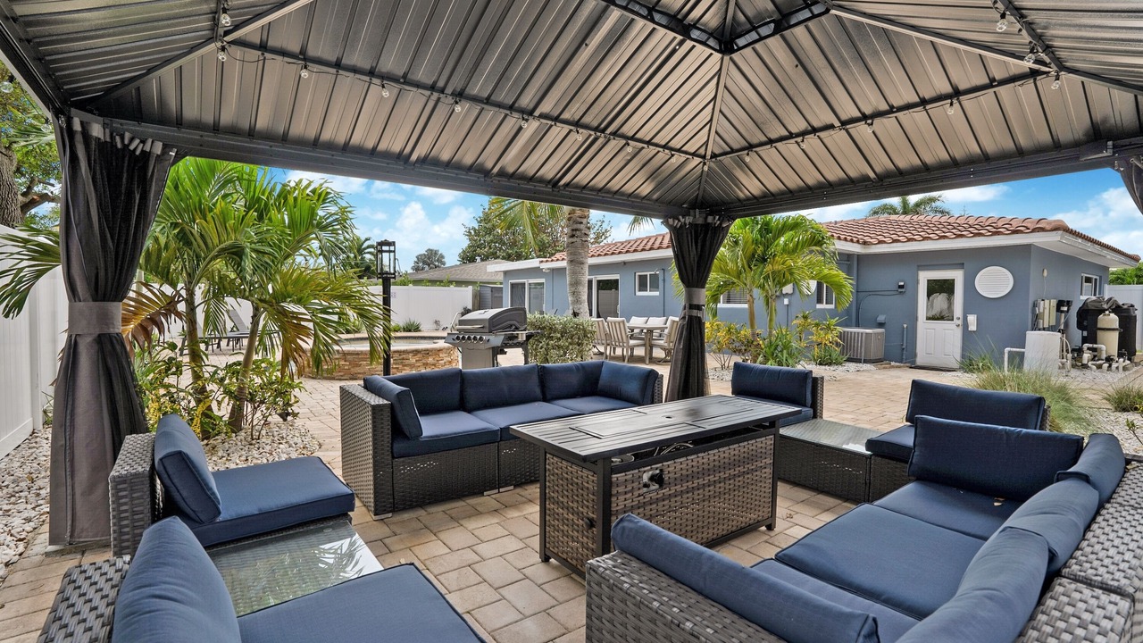 Photo of Outdoor in North Andrews Gardens