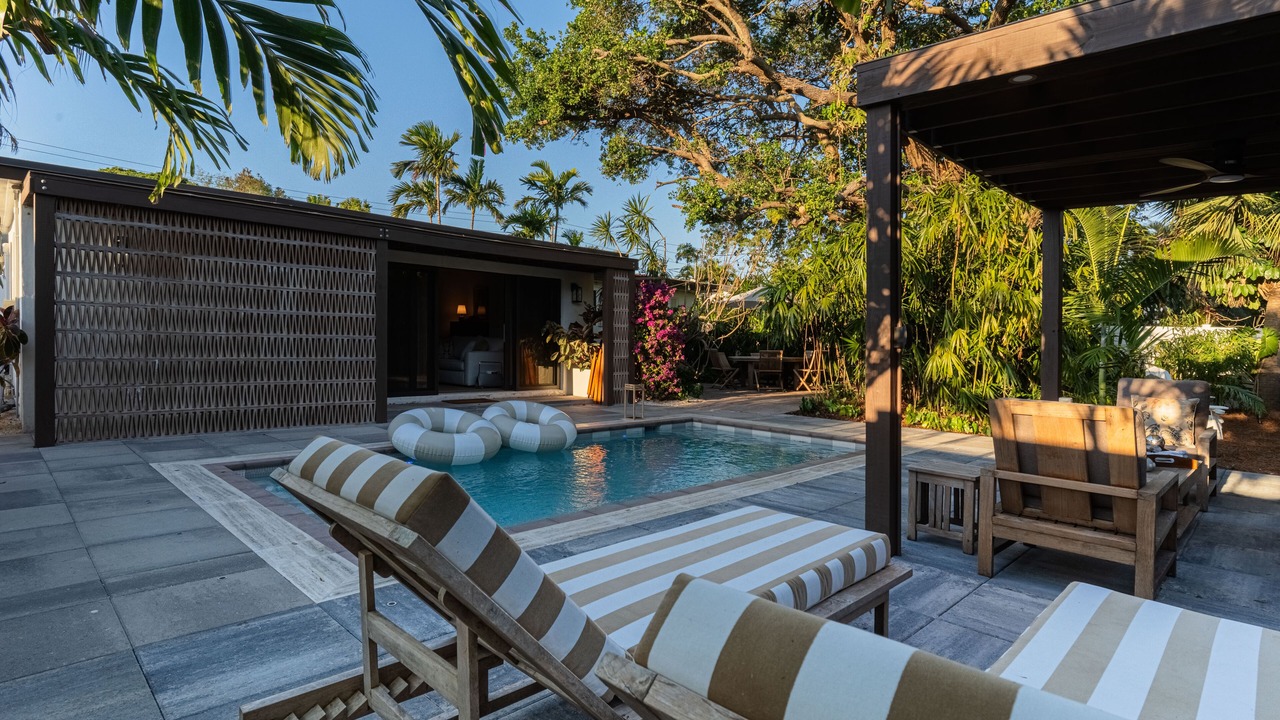 Photo of Outdoor in Wilton Manors