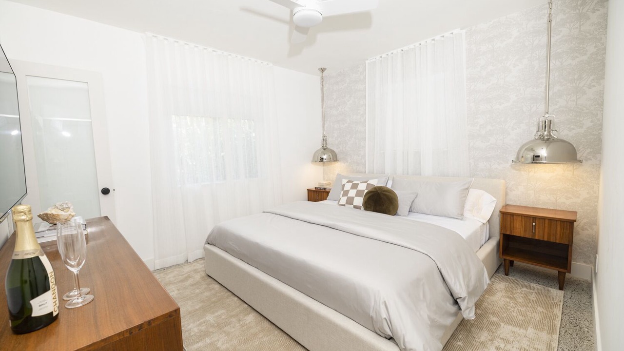 Photo of Bedroom in Wilton Manors