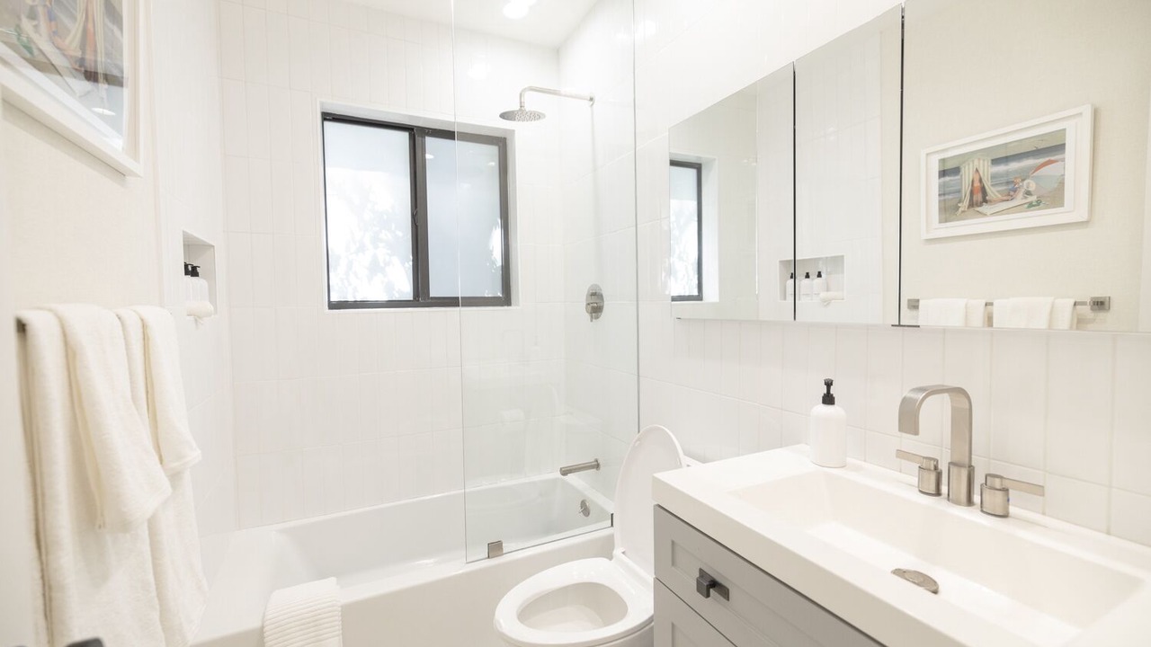 Photo of Bathroom in Wilton Manors
