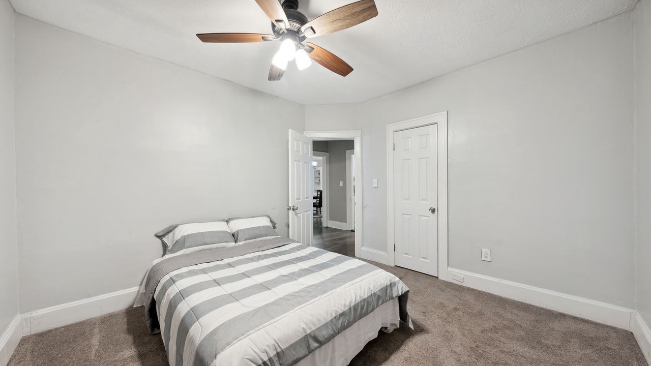 Photo of Bedroom in Cleveland