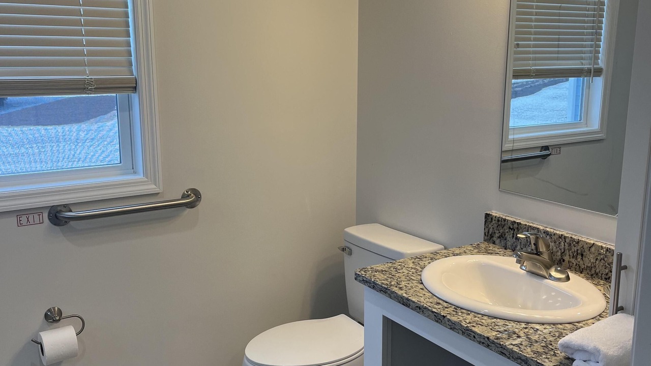 Photo of Bathroom in Chincoteague