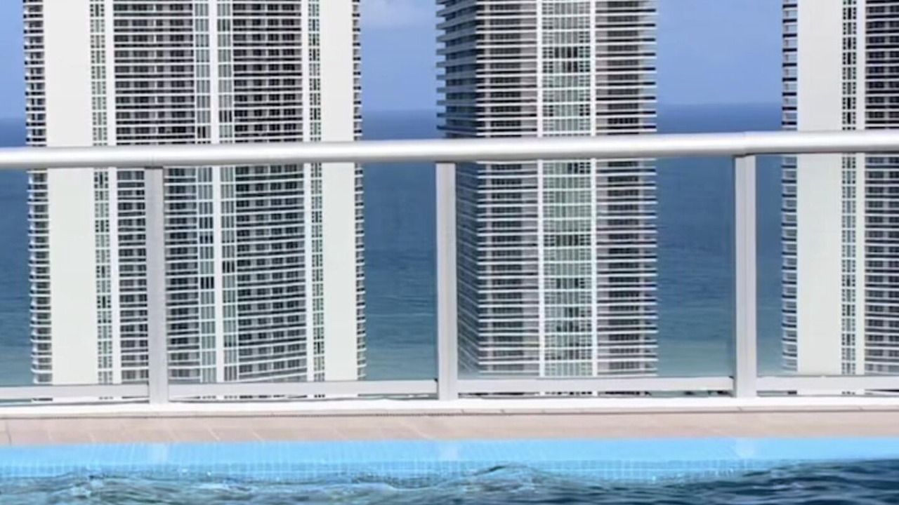 Photo of Outdoor in Hallandale Beach