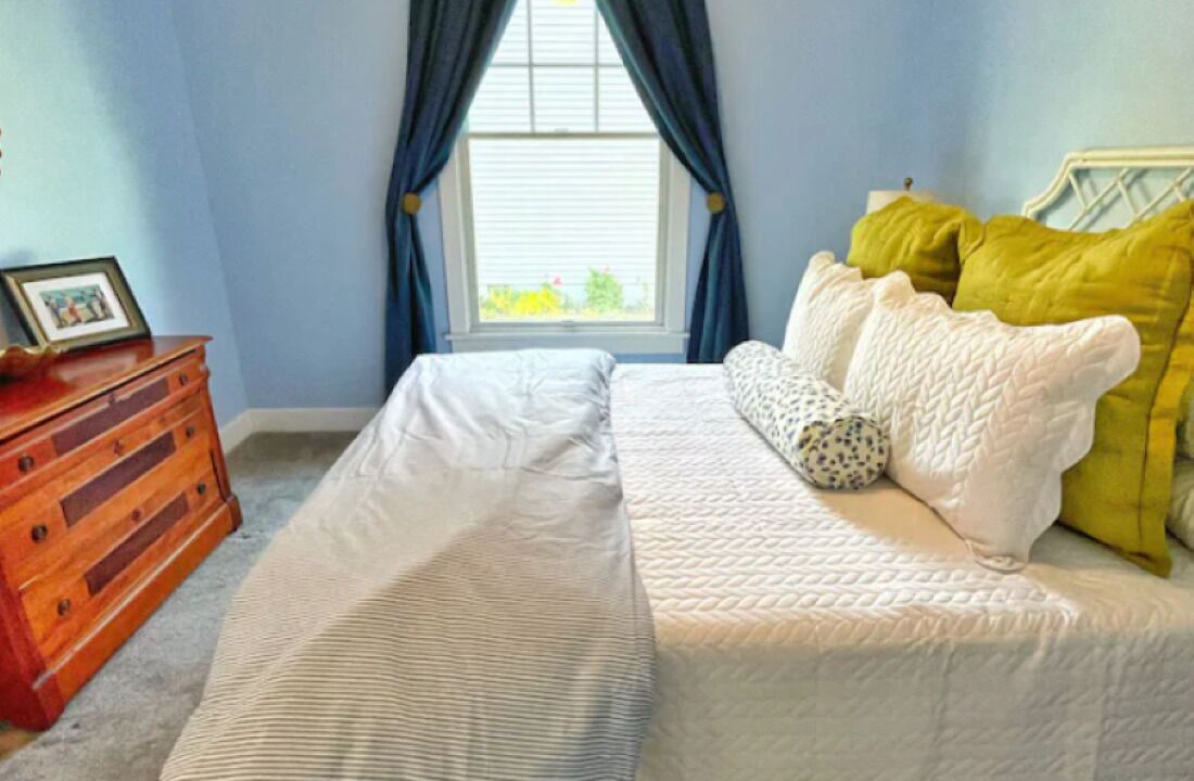 Photo of Bedroom in Colonial Beach
