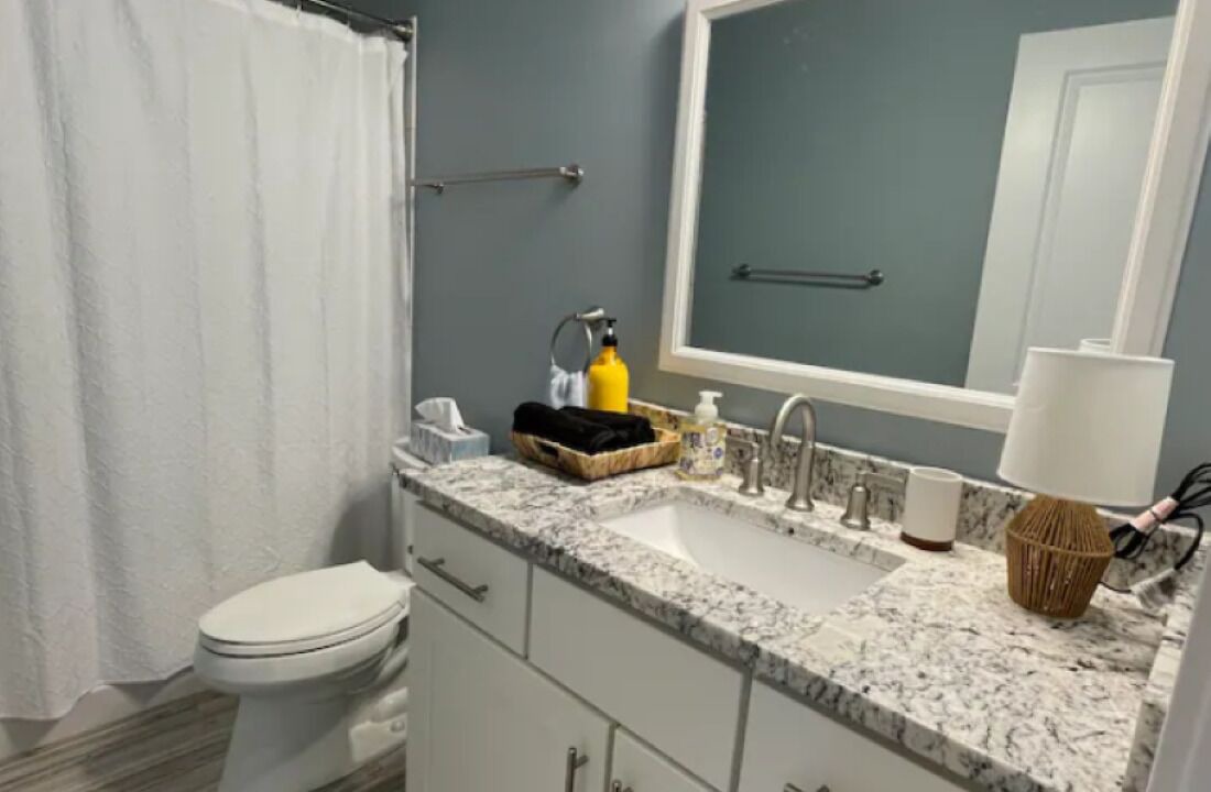 Photo of Bathroom in Colonial Beach
