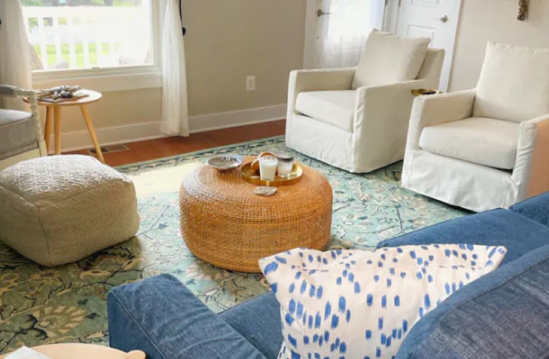 Photo of Livingroom in Colonial Beach