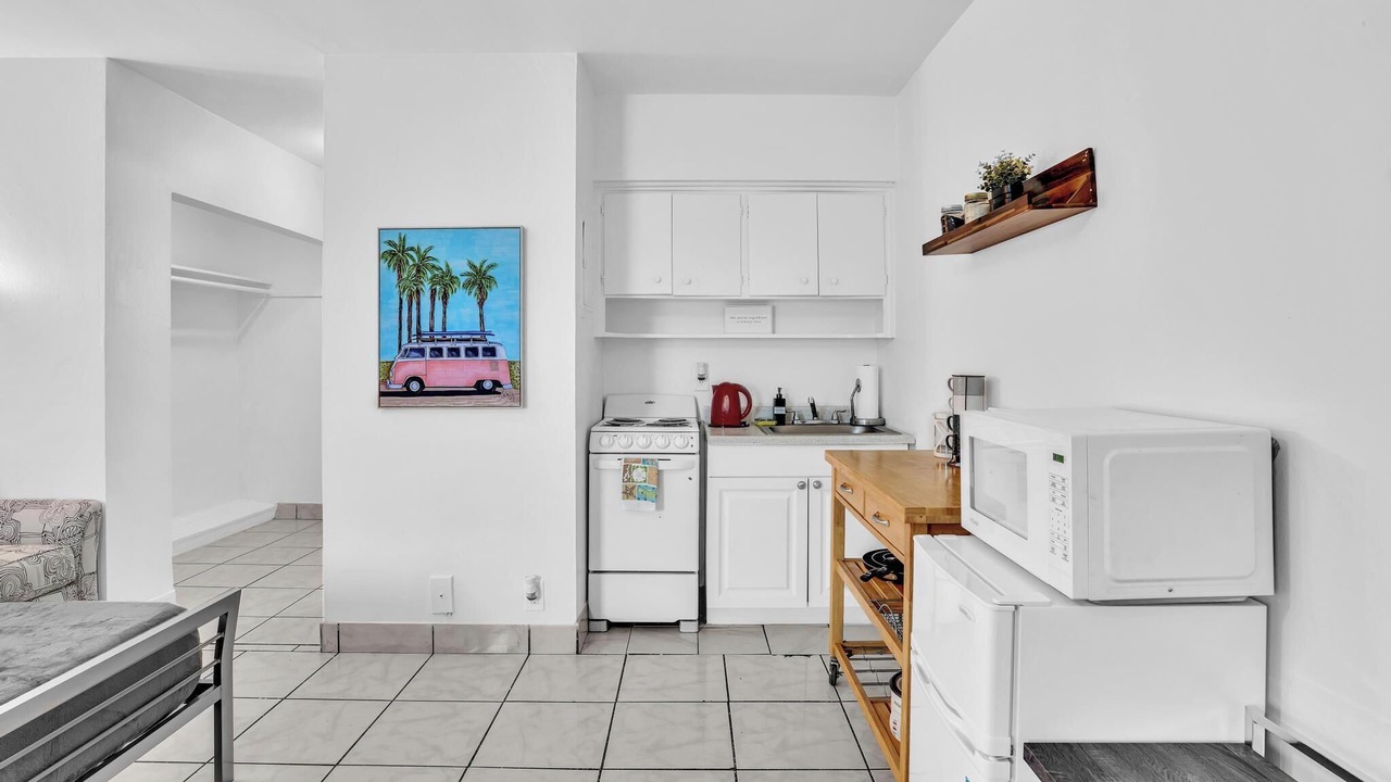 Photo of Kitchen in Downtown Hollywood