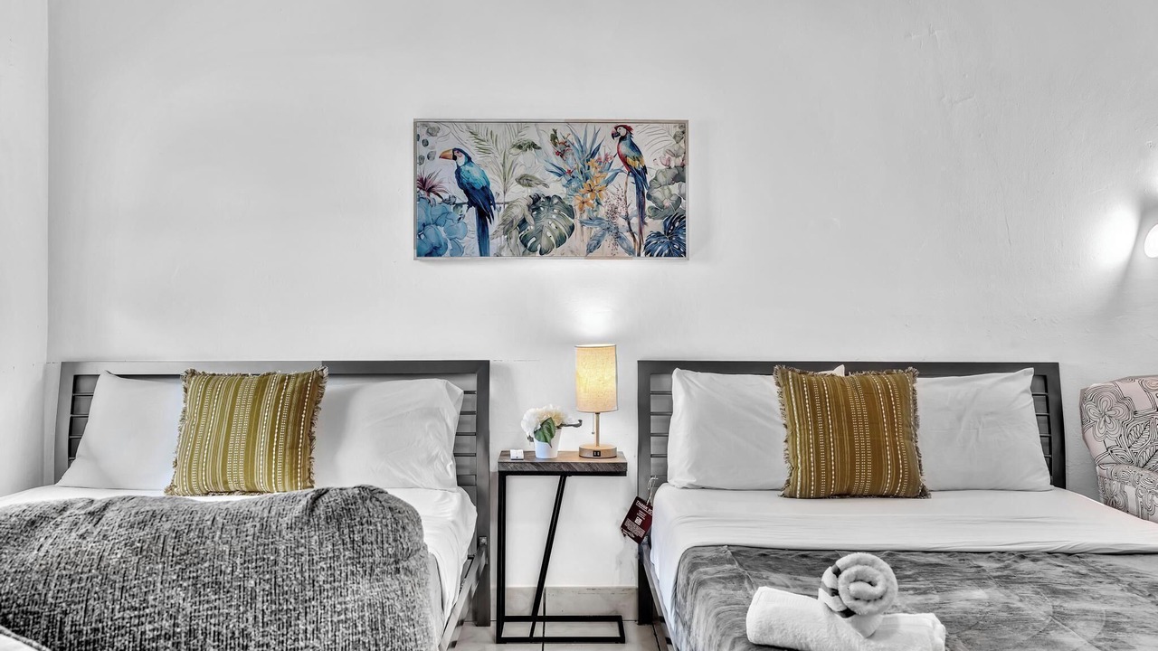 Photo of Bedroom in Downtown Hollywood