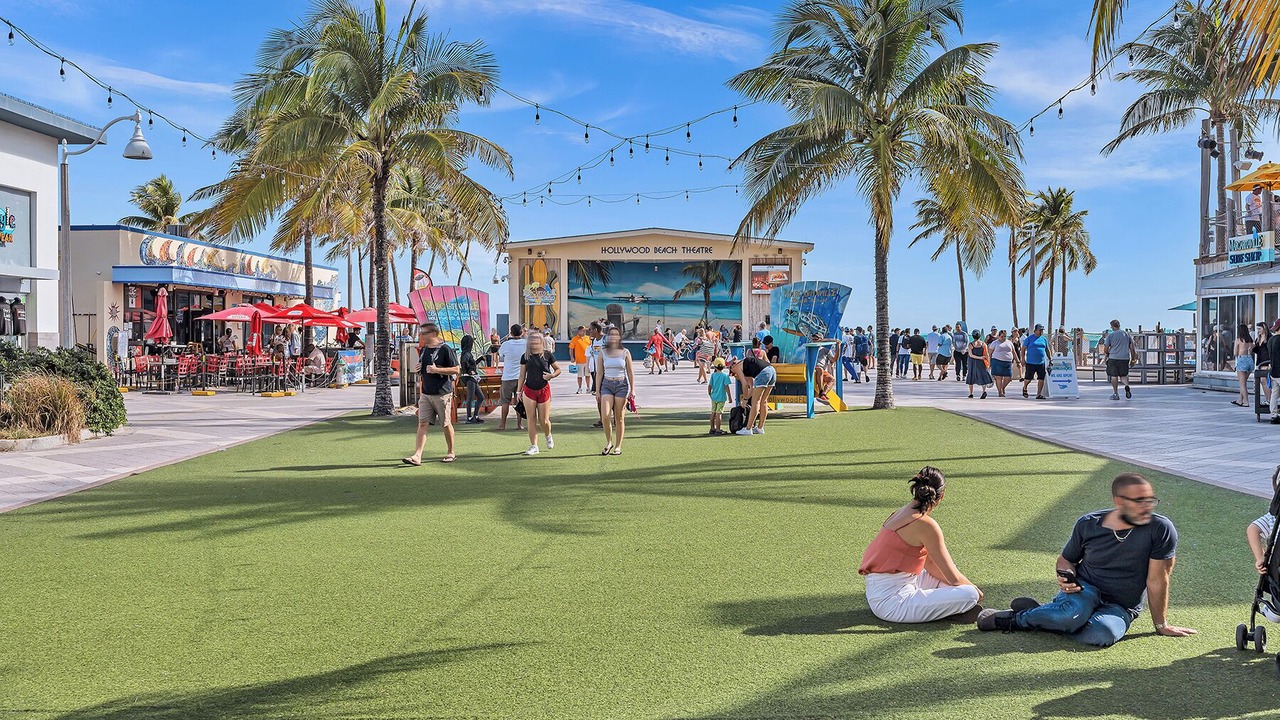 Photo of Others in Downtown Hollywood