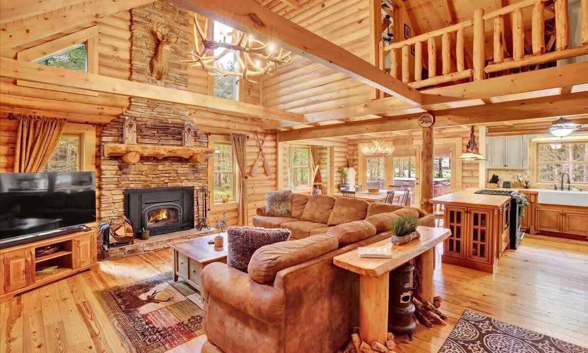 Photo of Livingroom in Gouldsboro