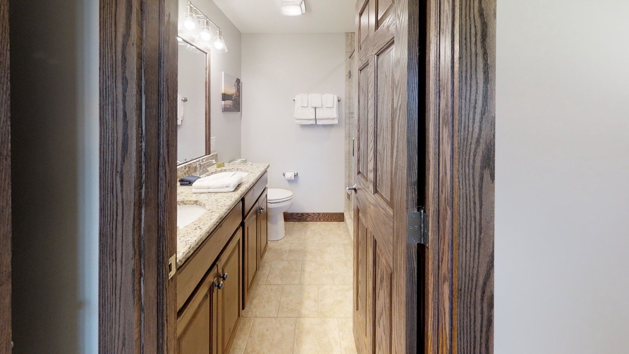 Photo of Bathroom in Edray