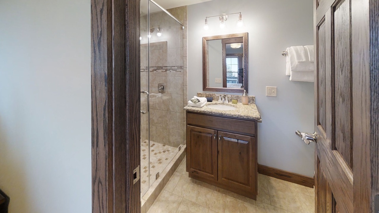 Photo of Bathroom in Edray