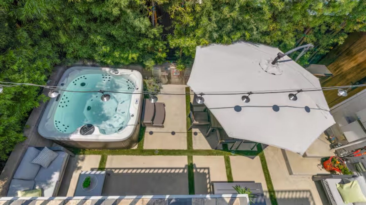 Photo of Patio Balcony in Hollywood
