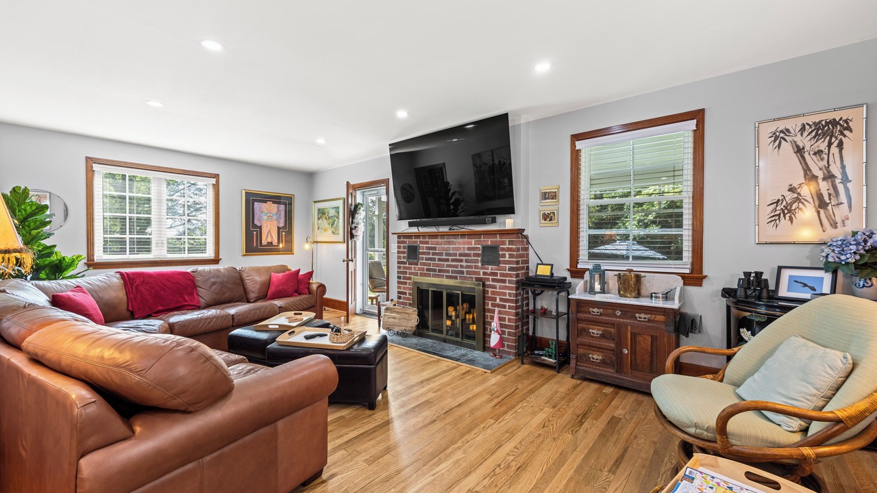 Photo of Livingroom in Oakpark