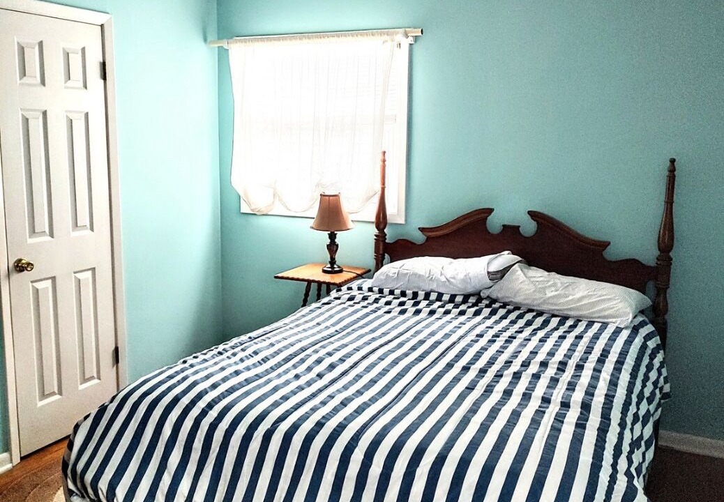 Photo of Bedroom in Algonquin