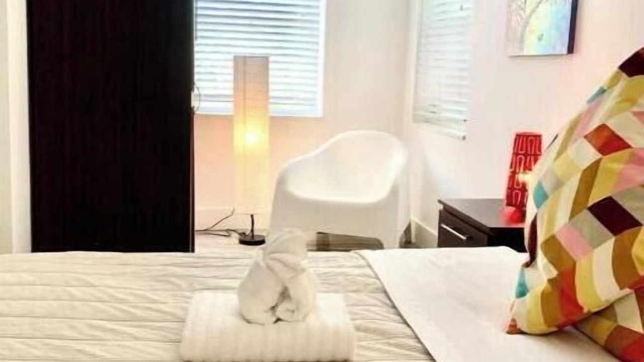 Photo of Bedroom in Allapattah