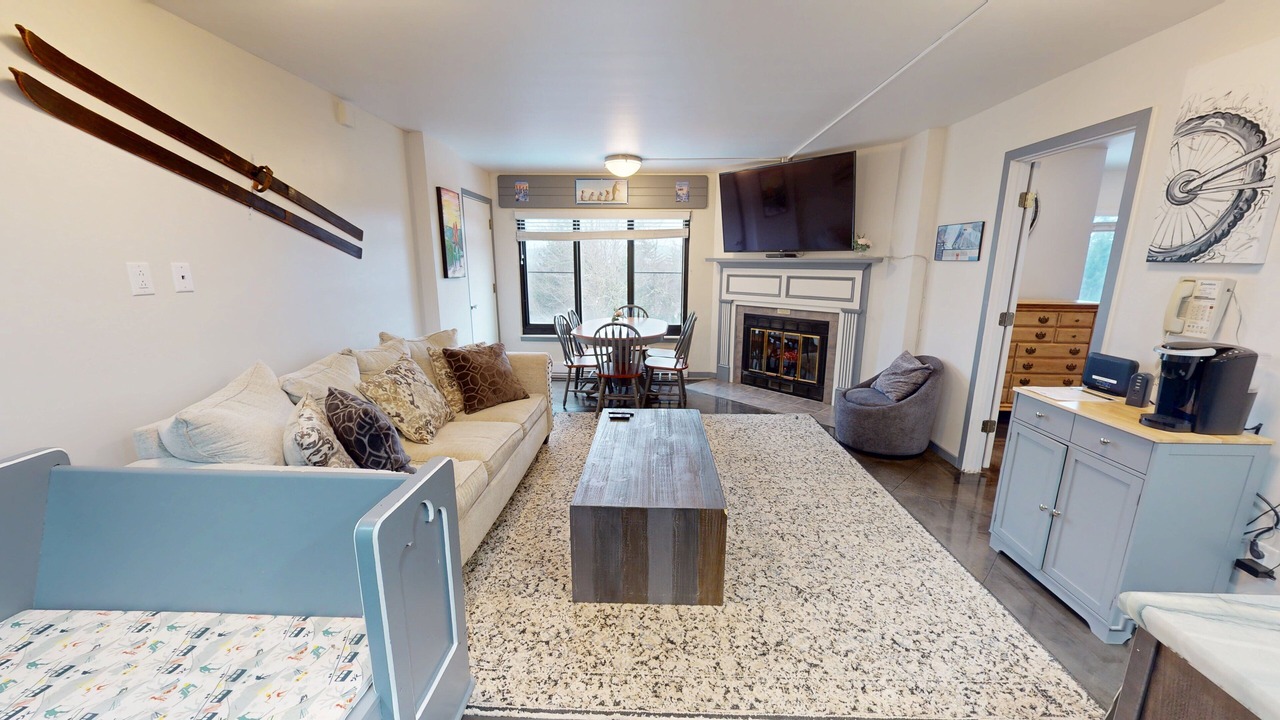 Photo of Bedroom in Snowshoe