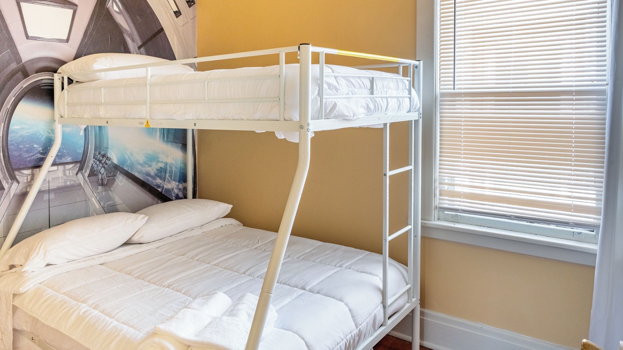 Photo of Bedroom in Buffalo