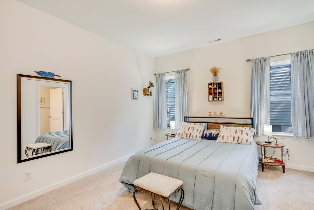 Photo of Bedroom in Captain's Cove