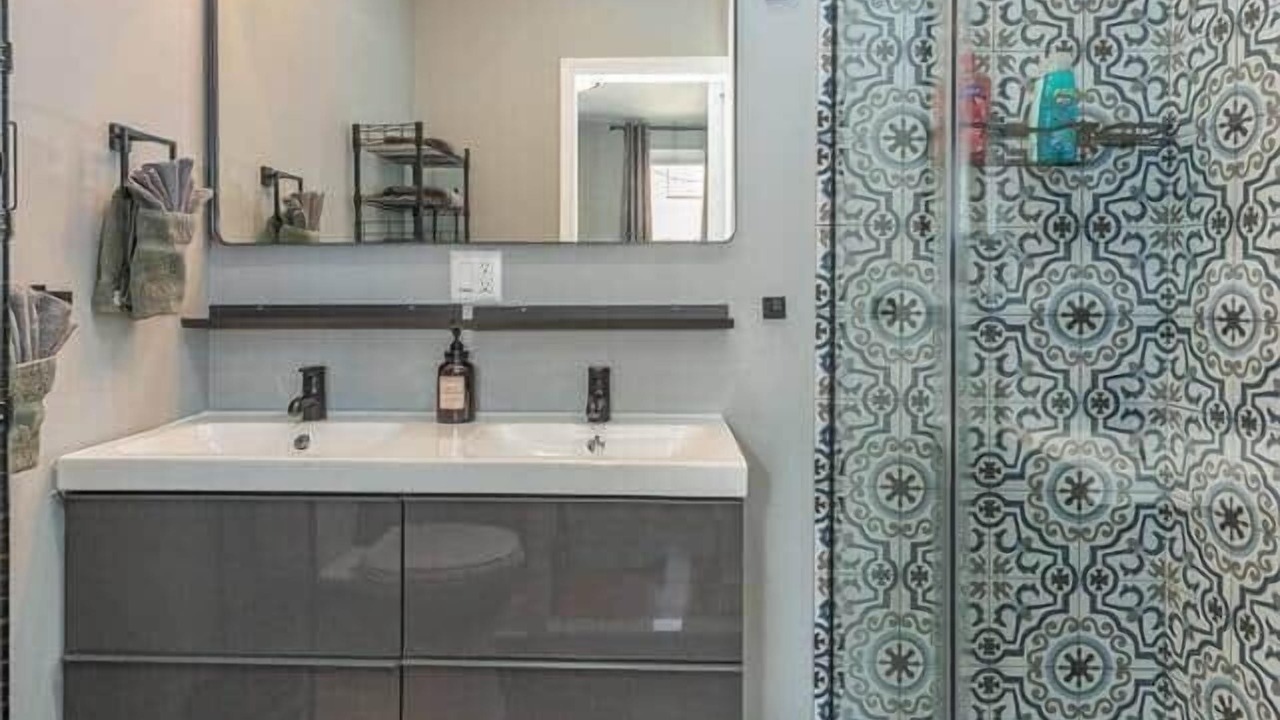 Photo of Bathroom in McGinley Square
