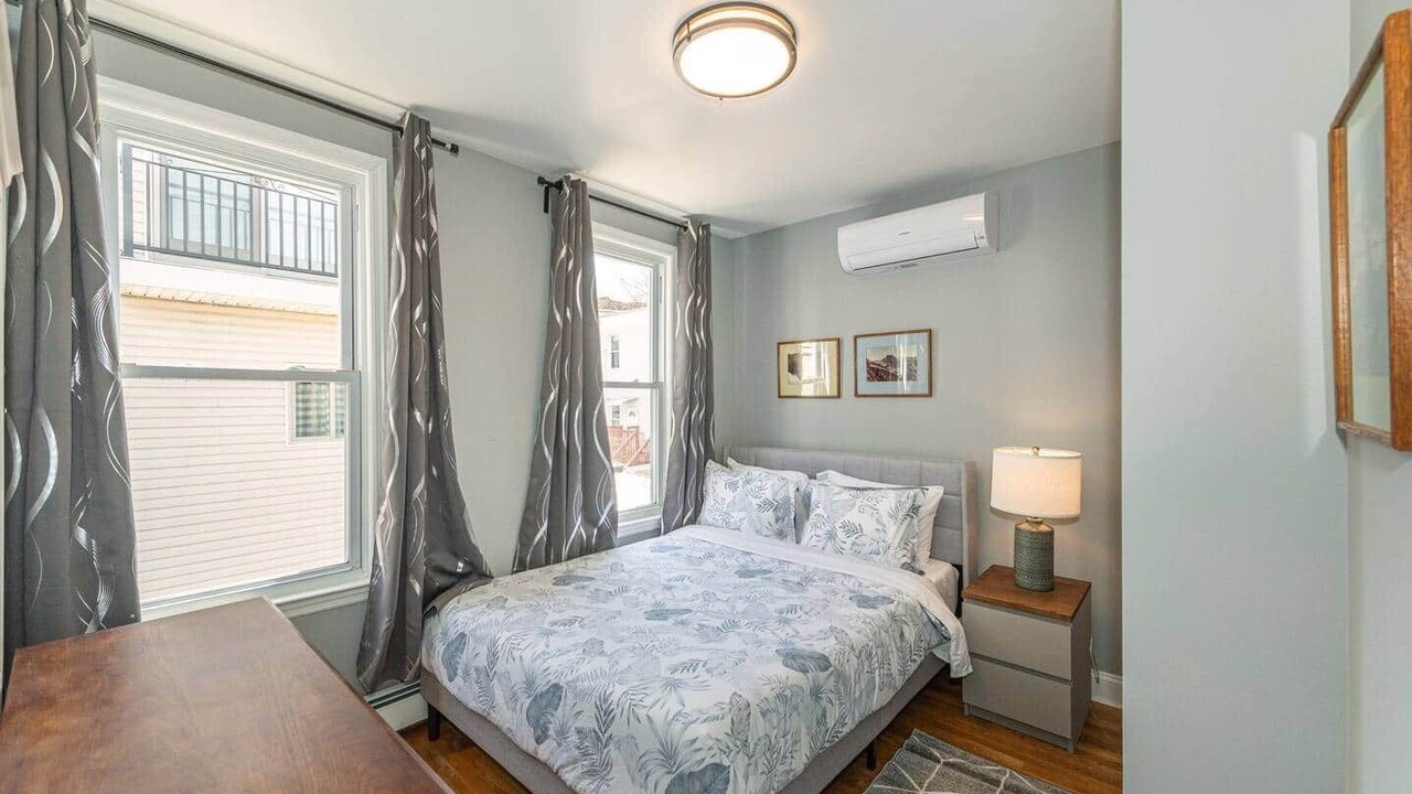 Photo of Bedroom in McGinley Square