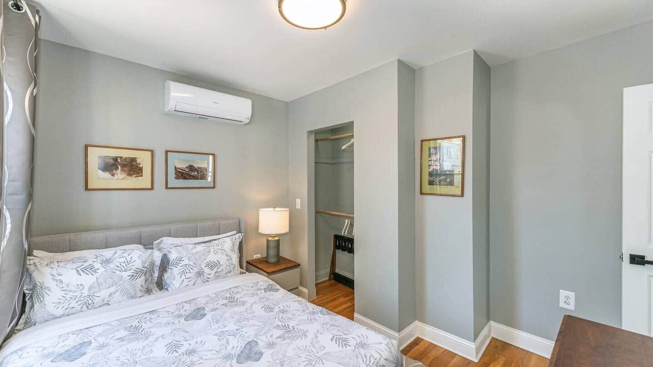 Photo of Bedroom in McGinley Square
