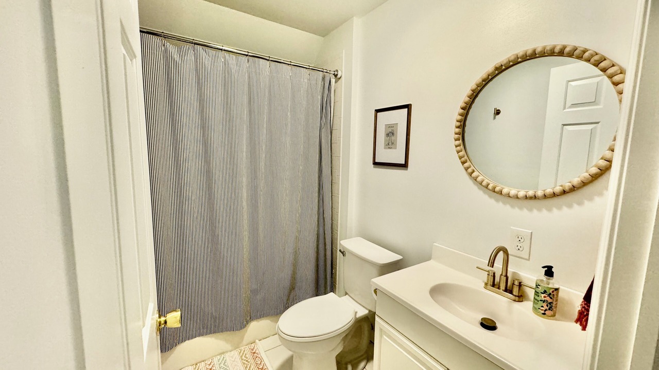 Photo of Bathroom in Assateague Pointe