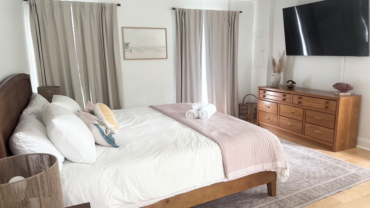 Photo of Bedroom in Assateague Pointe