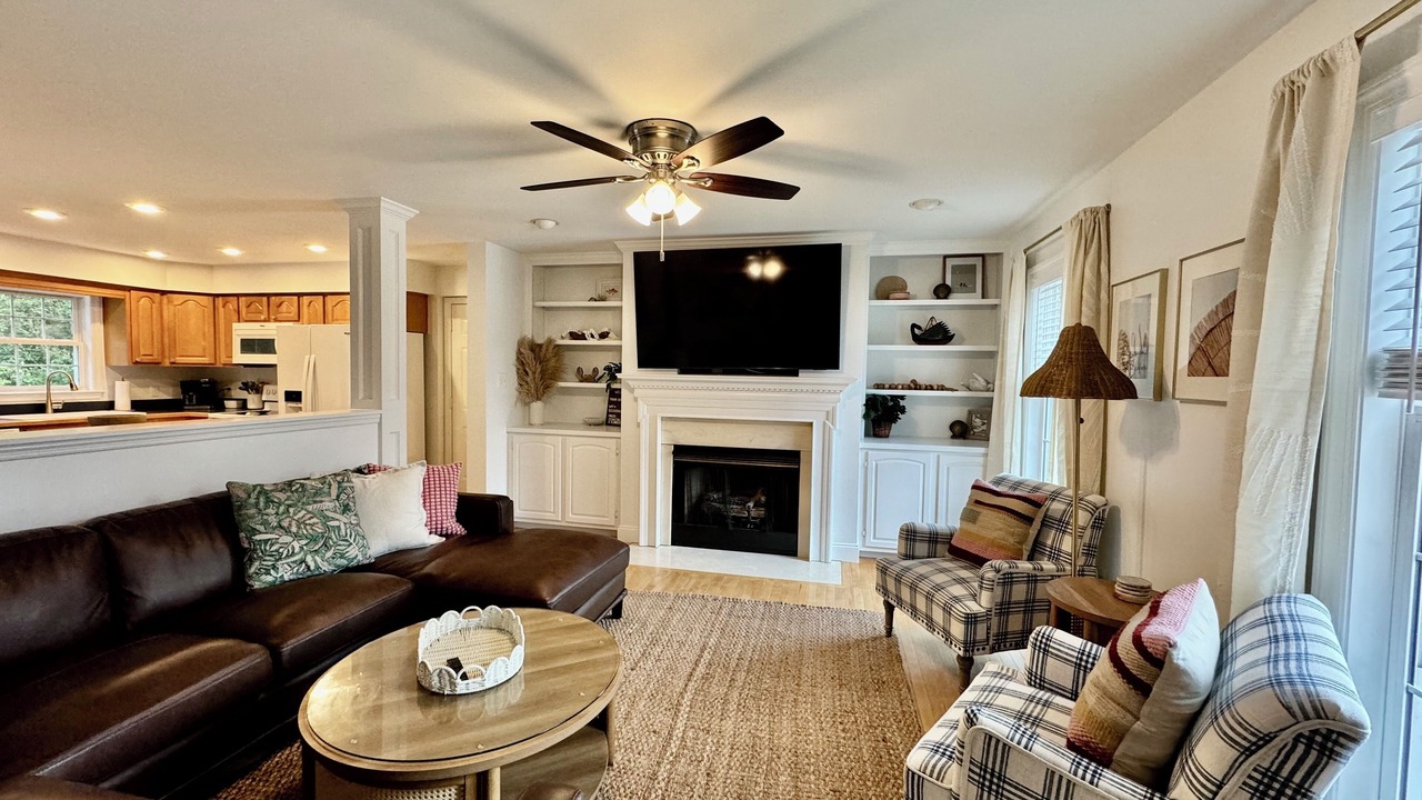 Photo of Bedroom in Assateague Pointe