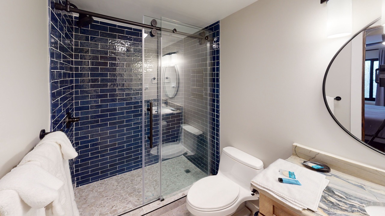 Photo of Bathroom in Snowshoe