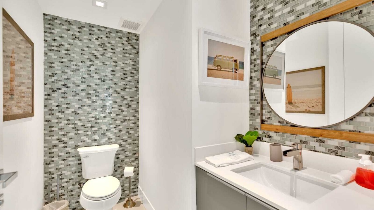 Photo of Bathroom in Victoria Park