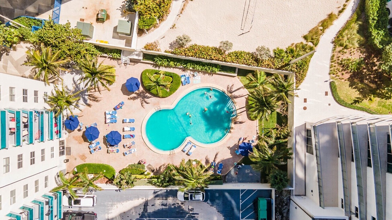 Photo of Outdoor in Hollywood South Central Beach