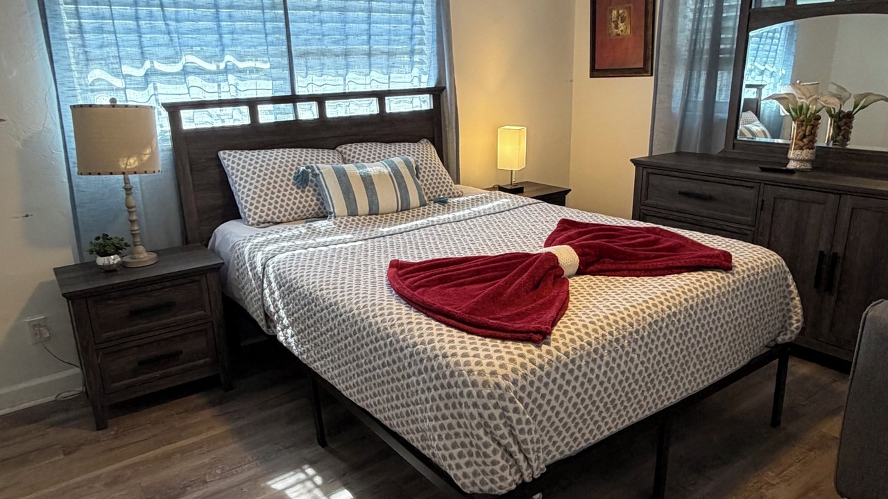 Photo of Bedroom in Highland Garden