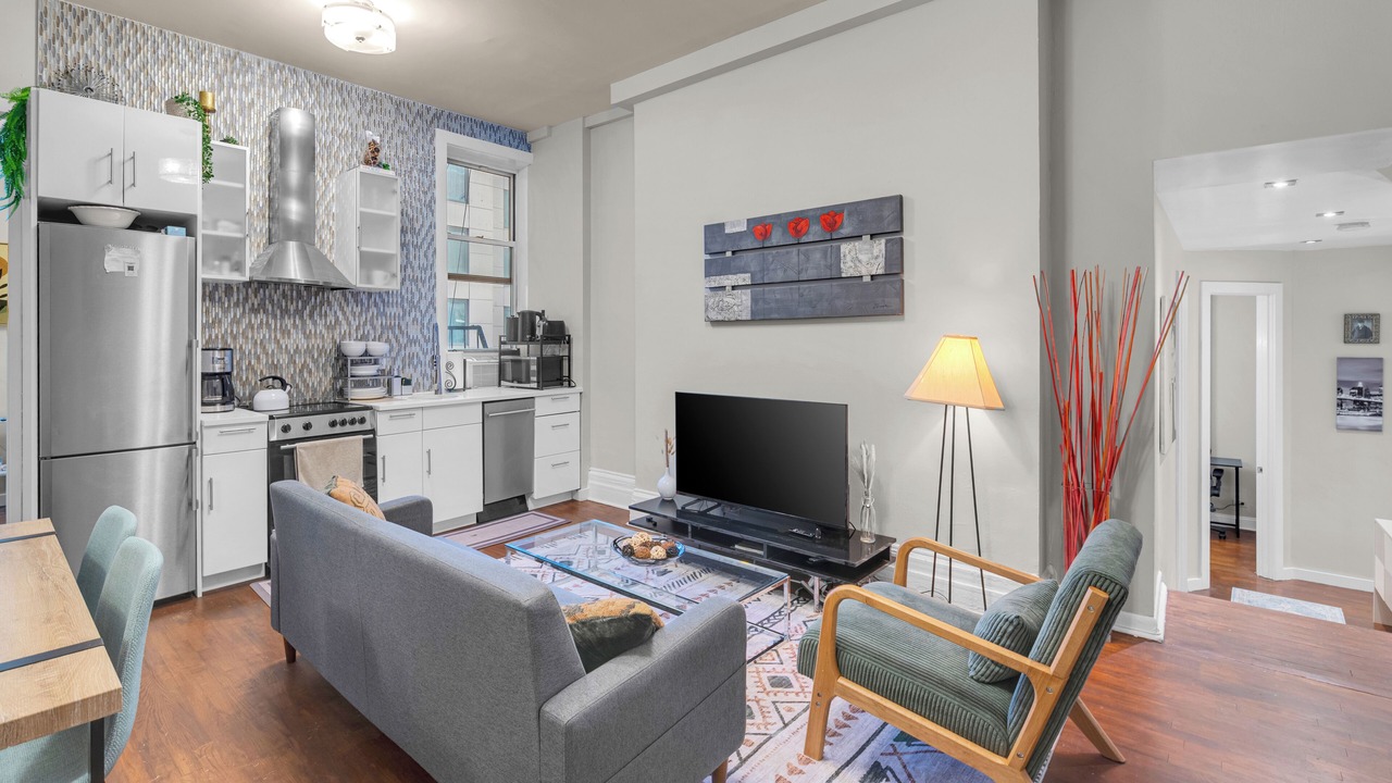 Photo of Livingroom in Midtown